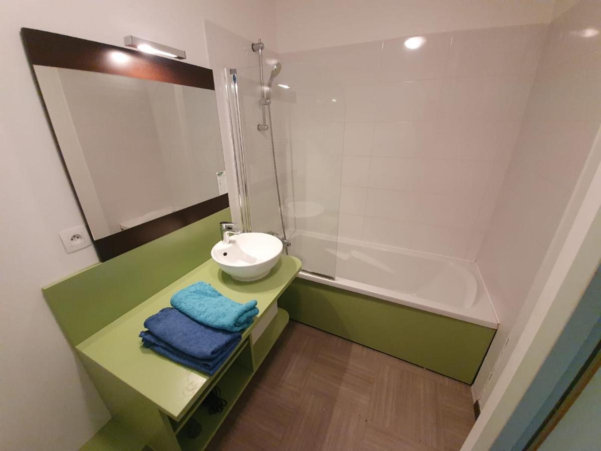 Le Romarin - Climatisation Piscine & Parking Prive Appartement Gréoux-les-Bains Buitenkant foto